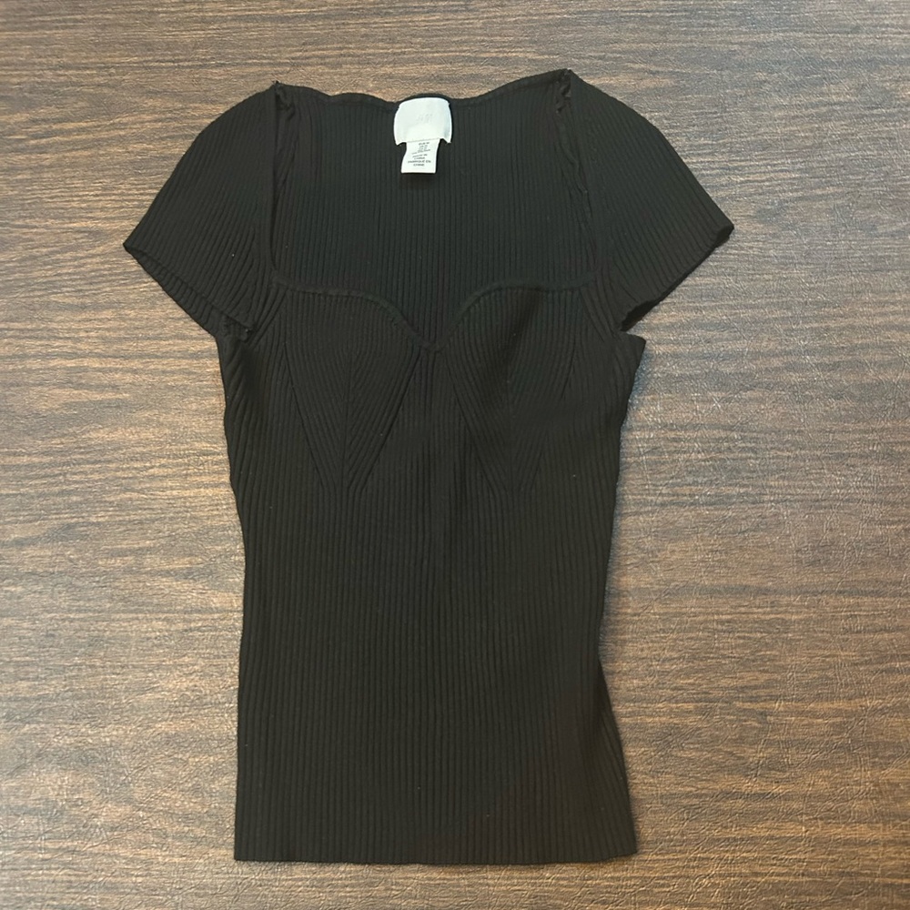 H&M Black Fitted Cap Sleeve Ribbed Going out Too